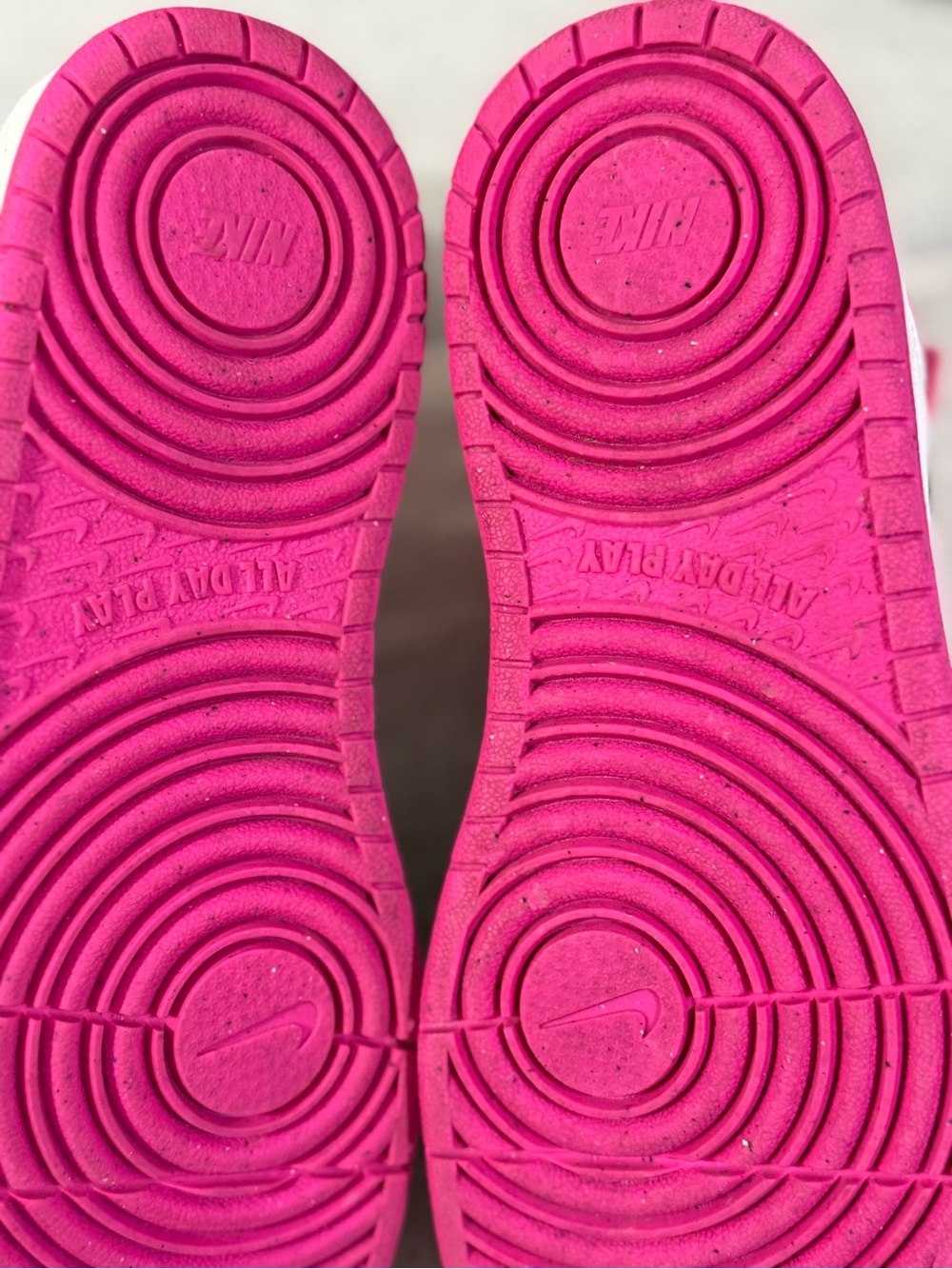 Big Girls Court Borough Mid 2 Stay-Put Closure Casual Sneakers Youth Size 5 - Picture 9 of 11